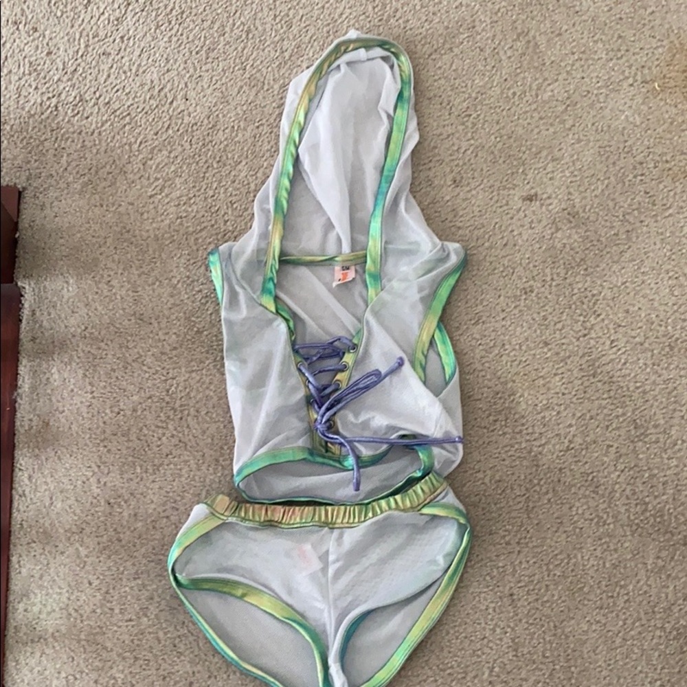 Iheartraves mesh set